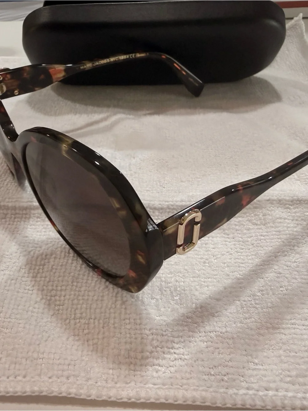 Marc Jacobs Tortoiseshell Oversized Sunglasses with Brown Lenses